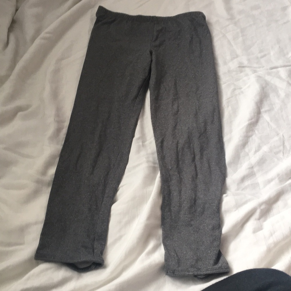 SO Capri Leggings